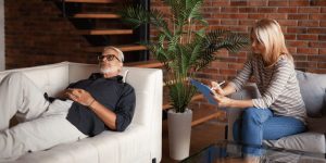 Lire la suite à propos de l’article Le rôle de la régulation émotionnelle dans la thérapie : Perspectives neuroscientifiques et techniques d&rsquo;intervention